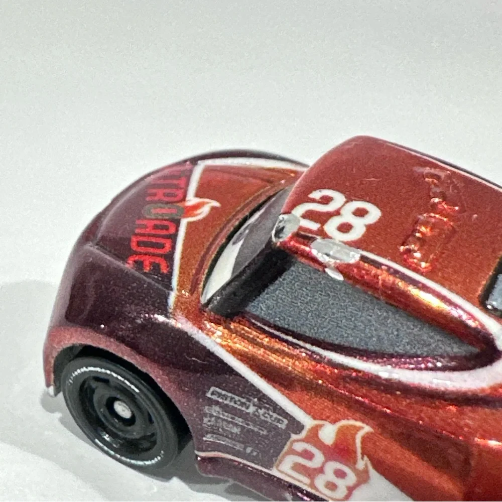 Disney Cars 3 Die-cast Mini Racer Metallic Tim Treadless #28 Nitroade